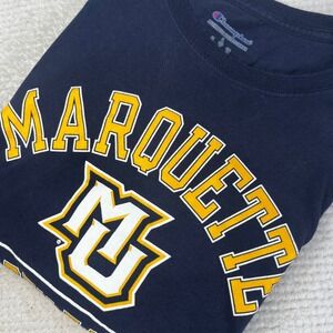 Champion Marquette Golden Eagles Mens Navy Blue Graphic T-Shirt Large Collegiate